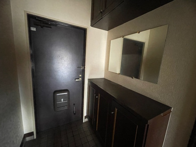 【玄関】 | 鳥旗スカイマンションⅢ番館（C-21）