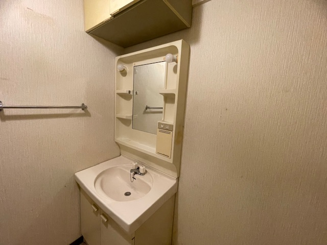 【独立洗面台】 | 鳥旗スカイマンションⅢ番館（C-21）