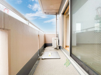 【バルコニー】 | ガクエンヒルズ北千住