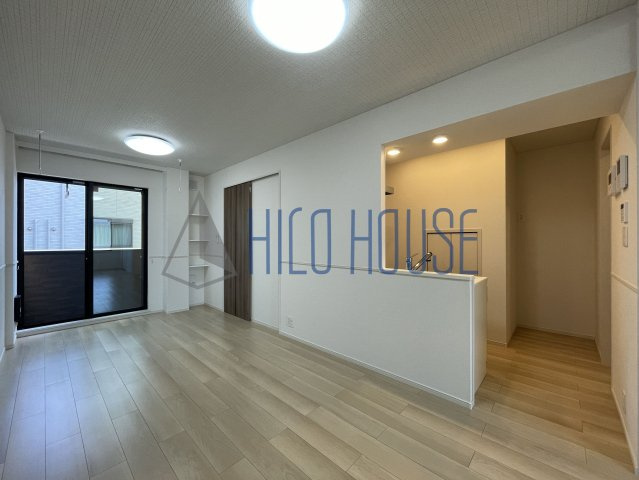 プラウドシティ南大塚Ｆの居間・リビング