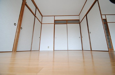 山本ビルの収納
