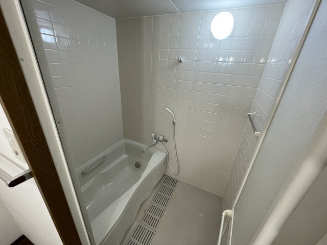 エクセレントコートの浴室