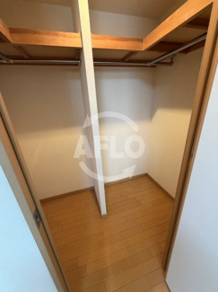 【収納】 | グラン・シティオ心斎橋EAST | グラン・シティオ心斎橋EAST　ウォークインクローゼット