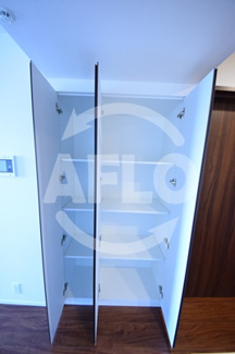 【収納】 | RJR堺筋本町タワー | RJR堺筋本町タワー　クローゼット