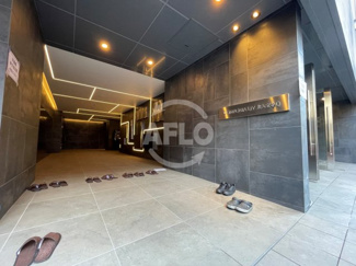 【エントランス】 | コンフォリア・リヴ北久宝寺Q | コンフォリア・リヴ北久宝寺Q　エントランス