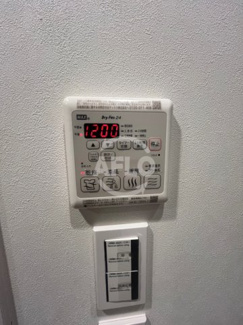 【設備】 | コンフォリア・リヴ北浜淡路町 | コンフォリア・リヴ北浜淡路町　浴室乾燥機