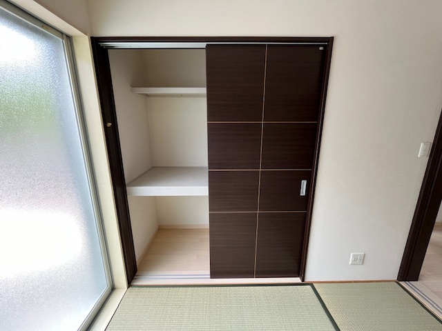 桜ヶ丘町戸建の収納