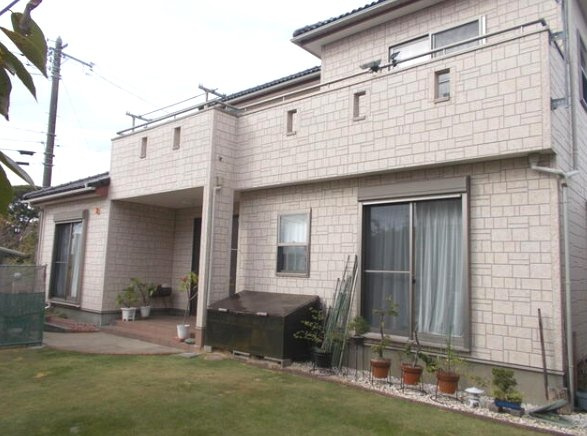 東金市家徳　中古戸建の外観|平成19年3月築4SLDK建物約51坪 敷地約101坪角地 お庭でドックランが可能です閑静な分譲地内