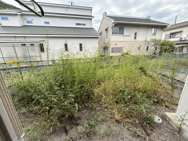 ルシエール本城の庭