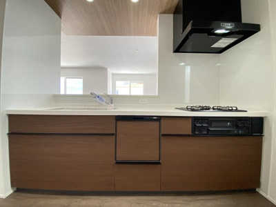 【キッチン】 | 読谷村大湾2期（全5棟）新築平屋3号棟 | 3号棟　ビルトイン食洗機付き♪