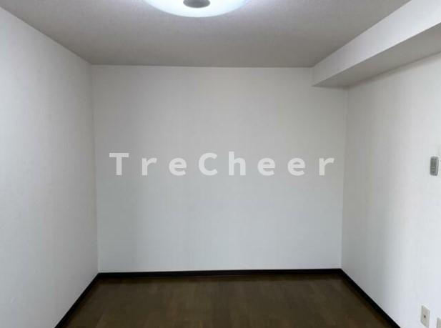 エッセンシャル大徳の寝室