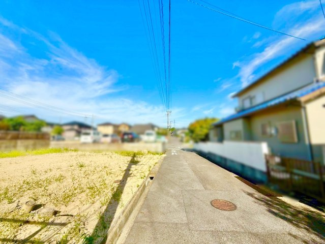 日進市南ヶ丘一丁目土地の周辺|前面道路