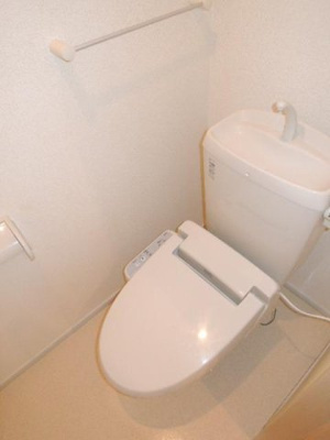 【トイレ】 | ソレアード | トイレです