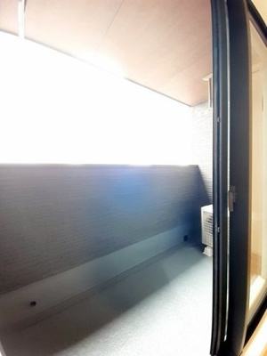 【バルコニー】 | リュミエール | 陽当たり良好なバルコニーです