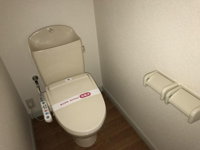 【トイレ】 | ルヴィーナ | シャワー付トイレ