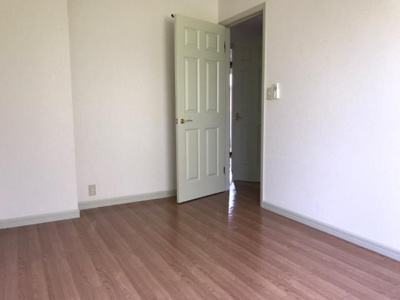 【内装】 | ルヴィーナ | 洋室