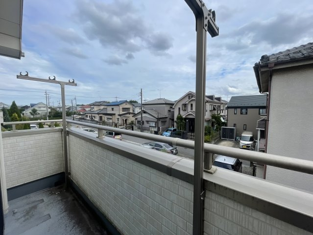 松伏町の省エネエコ住宅│太陽光発電＋大型WIC付住宅のバルコニー|陽当たり良好なバルコニーです