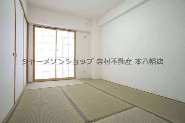 エスティメゾン妙典の和室