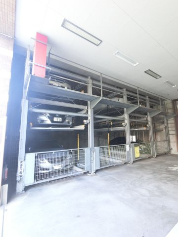 アンビシャスプラザ千葉中央の駐車場