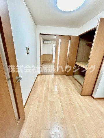 松村貸家の内装