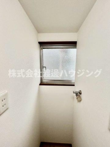 松村貸家のその他|窓