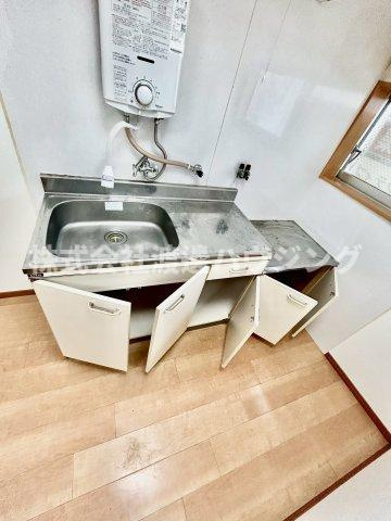 松村貸家のキッチン
