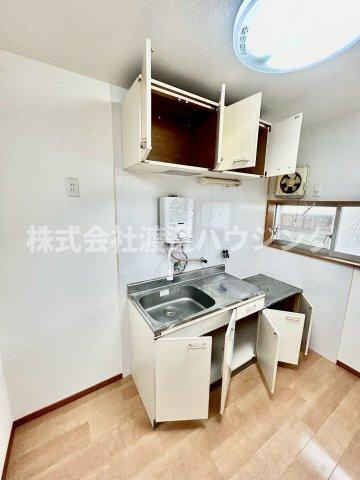 松村貸家のキッチン