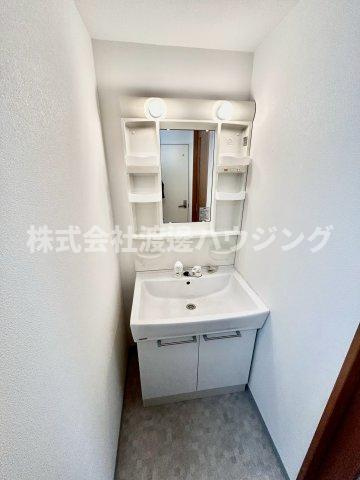 松村貸家の洗面所