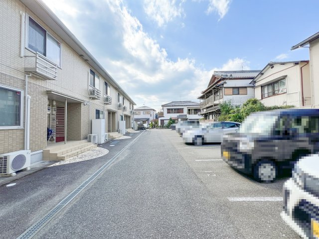 ソレイユⅠの駐車場