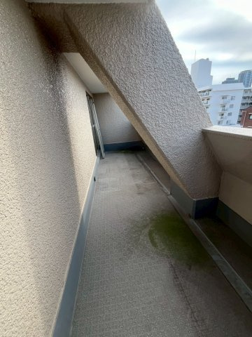 朝日プラザ天満橋のバルコニー