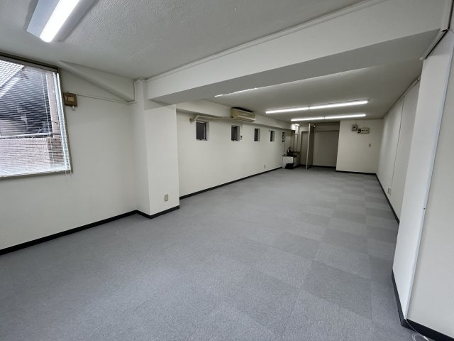 アート第一ビルのロビー