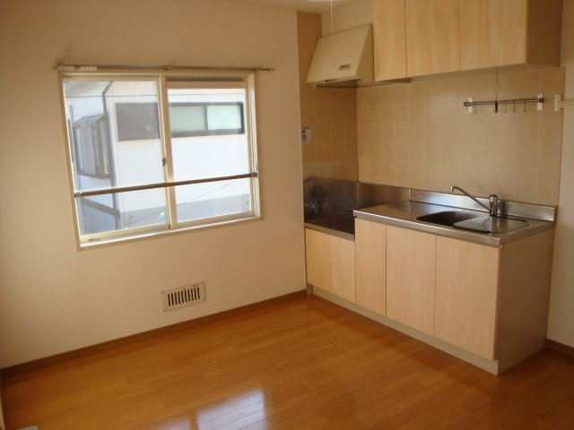 グリーンヴィレッジB棟のキッチン|お料理しやすいキッチンです