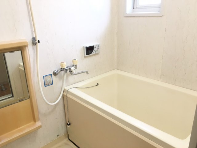 グリーンヴィレッジB棟の浴室|お風呂です