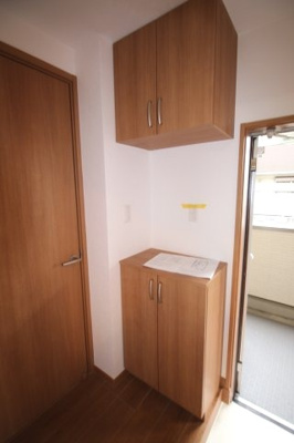 【玄関】 | AQUE11 | 毎日通る玄関はこちらになります♪
シューズボックス完備