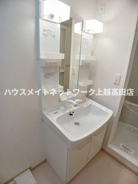 ルミナス　Ｔ＆Ｓの洗面所|洗髪洗面化粧台