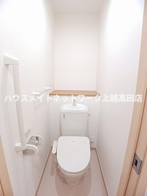 ルミナス　Ｔ＆Ｓのトイレ|温水洗浄暖房便座
