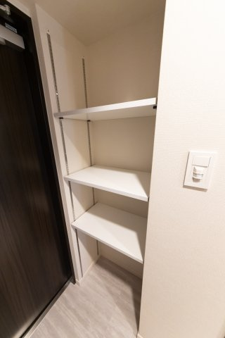 プラウドフラット浅草アベニューの収納