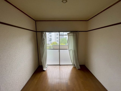 【洋室】 | 幸町団地15街区・３階