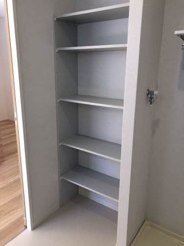 フローラル赤堤 D棟の収納