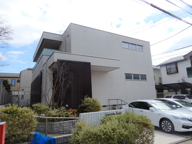 カスターニャ　プラドの外観