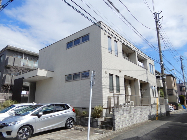 カスターニャ　プラドの外観