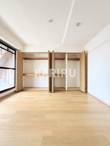 ハーヴィス・カエロンの寝室