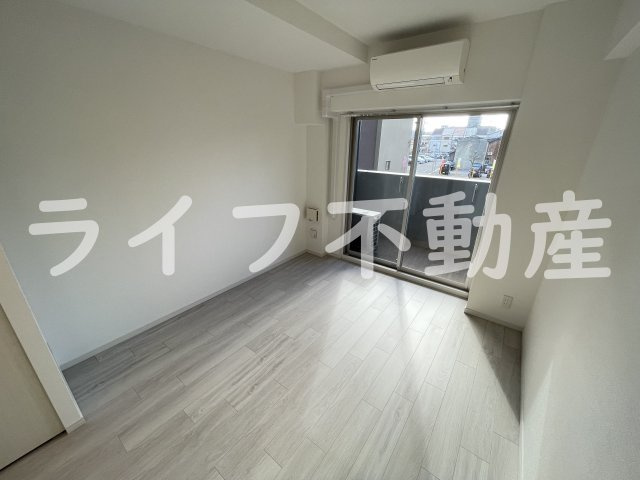 アドバンス大阪バレンシアの居間・リビング|居間です