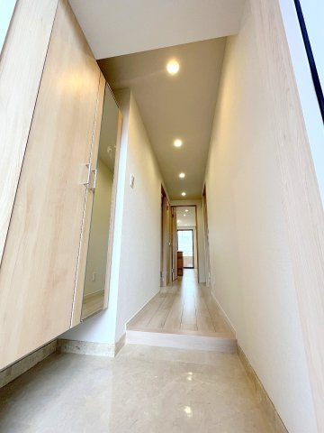 グランツ拝島セントラルステージの玄関