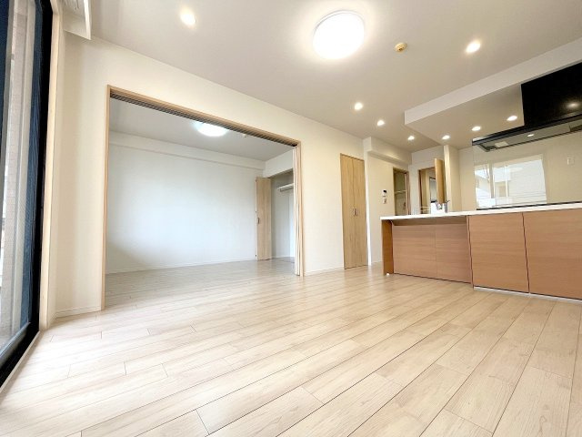 グランツ拝島セントラルステージの居間・リビング