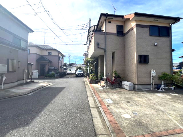 和ケ原3丁目の前面道路含む現地写真