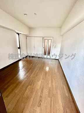 ハシモトエージェンシービルの寝室