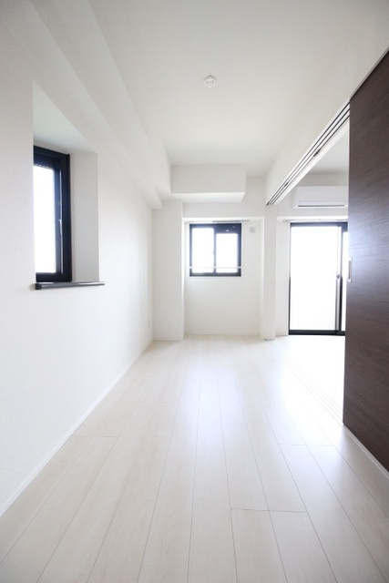 スクーデリア鳥栖の寝室|クローゼット付の寝室です☆