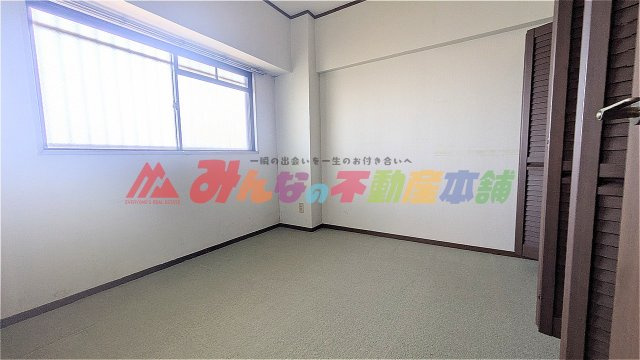 野中町スカイマンションの洋室