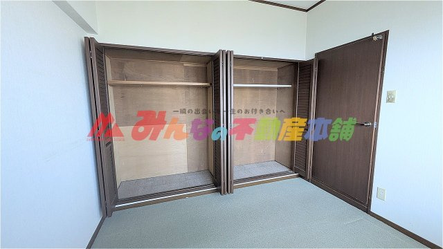 野中町スカイマンションの収納